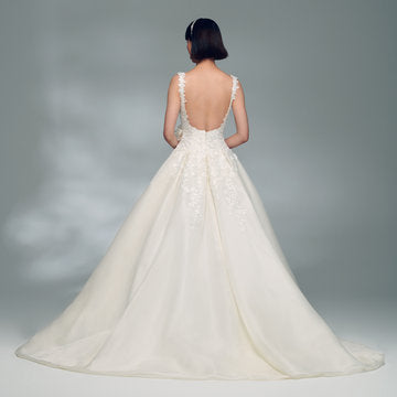 LORNA BY LAZARO- STYLE 32204